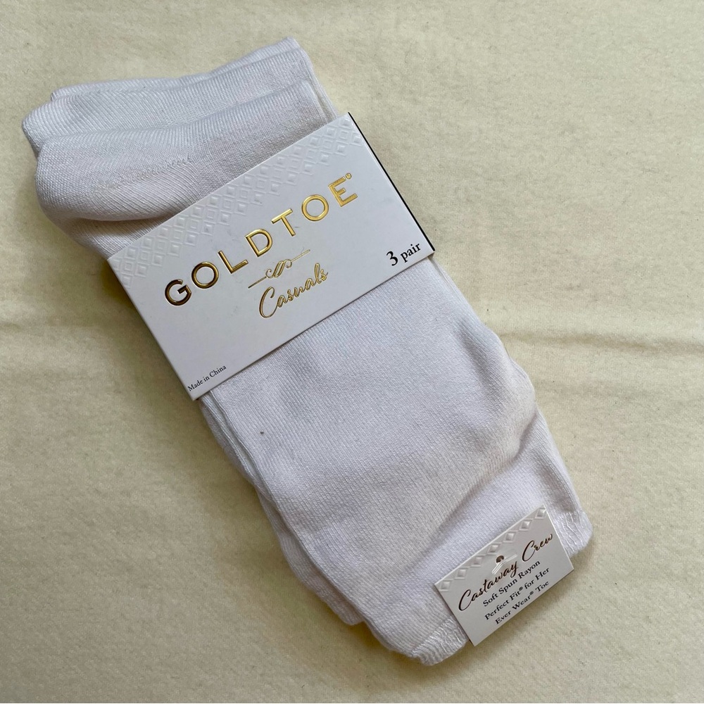 Gold Toe Casuals Castaway Crew Socks 3-Pack Soft Rayon Ever Wear Toe 6–9